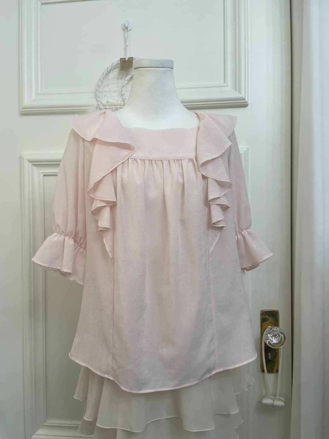 sheer pink ruffle back bow lovely blouse 상품이미지6