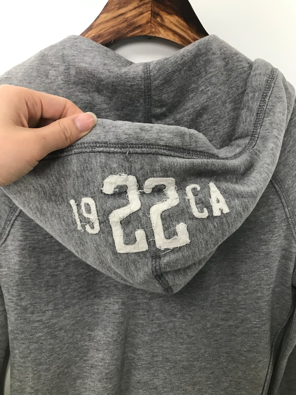 홀리스터 y2k 와투케 딱붙 그레이 후드집업 상품이미지7