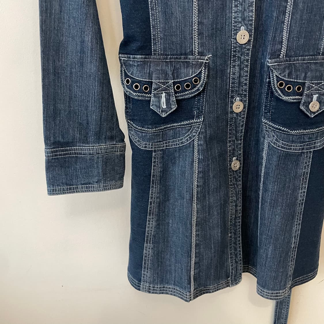 dark wash denim belted dress 상품이미지5