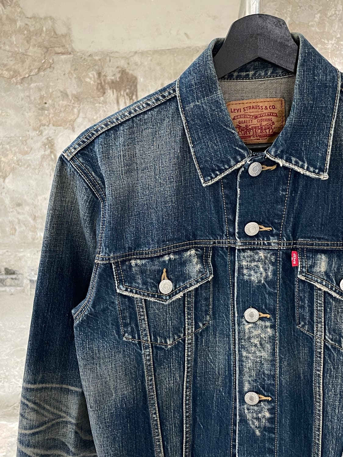 리바이스 70505 중청 워싱 웨스턴 트러커 데님 자켓 상품이미지2
