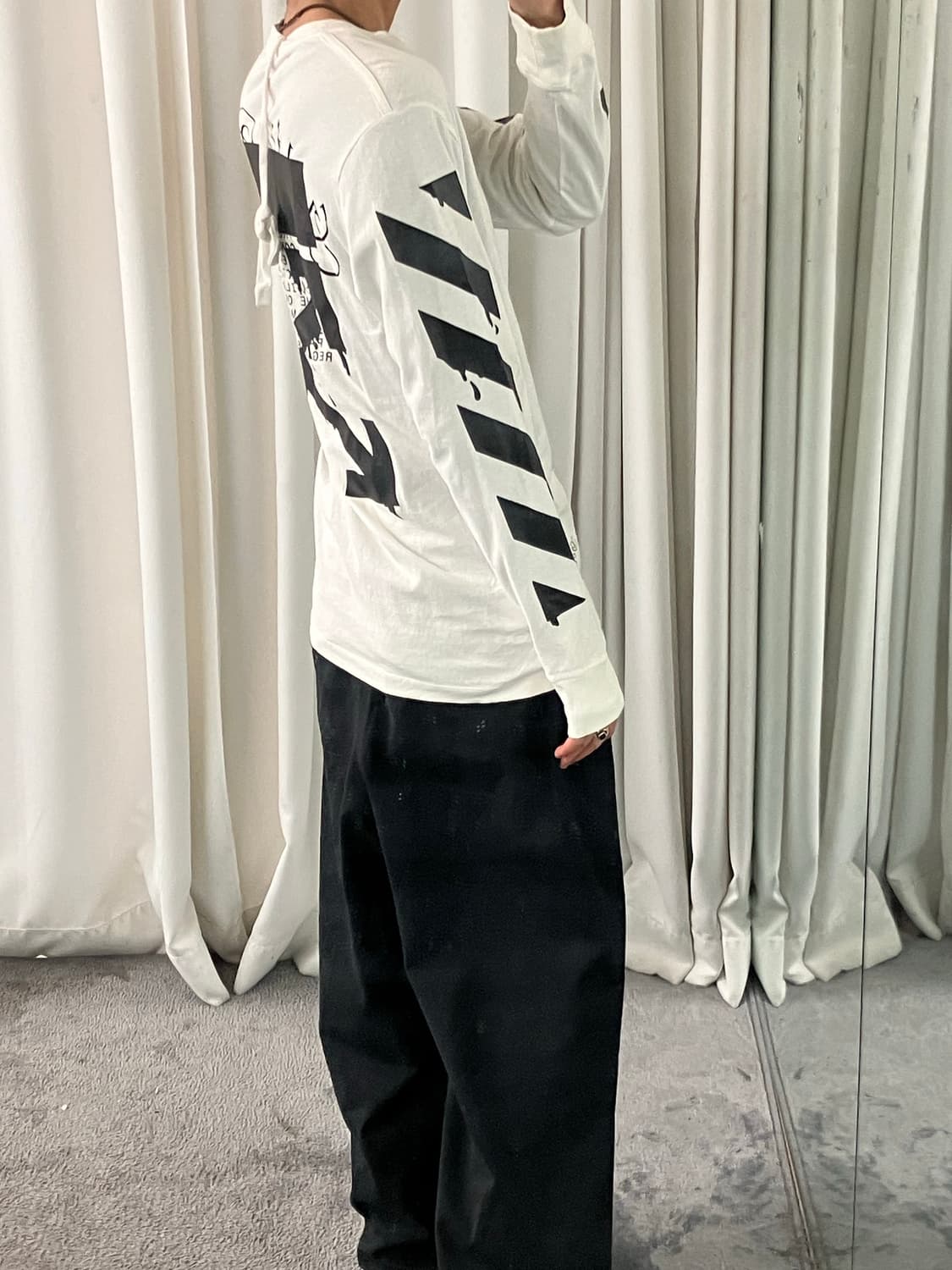 오프화이트 화이트 드리핑 애로우 인콤프 스웨트셔츠 M 상품이미지10