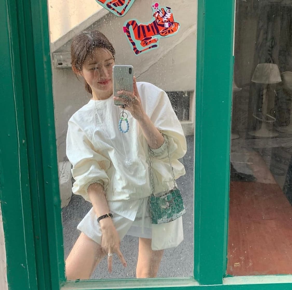 에토스 벌룬 스트링 맨투맨 (차정원 착용) 상품이미지2