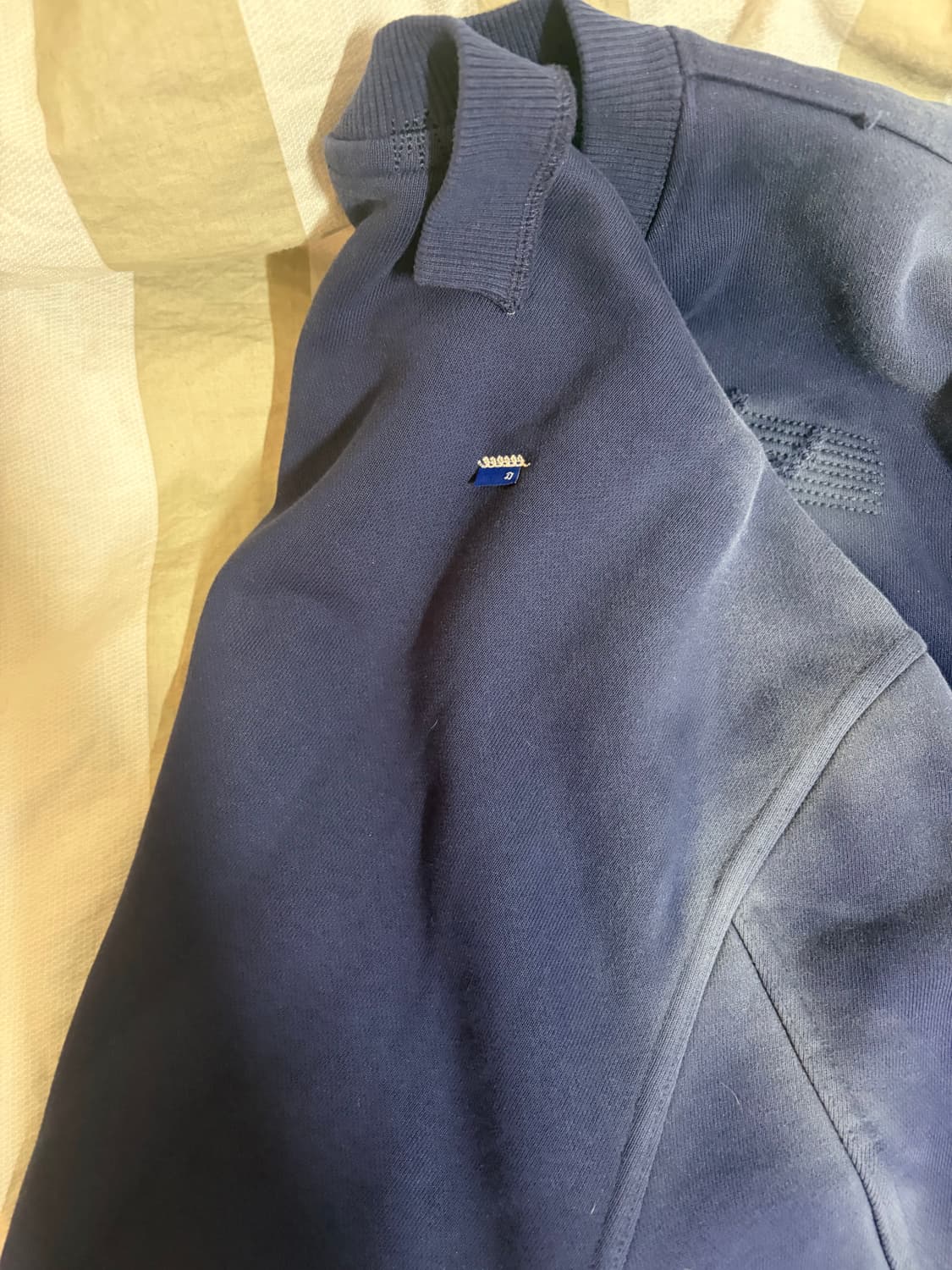 아더에러 23ss 솔렉 크루넥 네이비 a3 상품이미지4