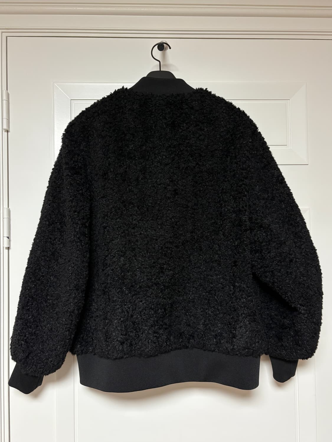 COS 오버사이즈 핏 테디 보머 자켓 상품이미지5