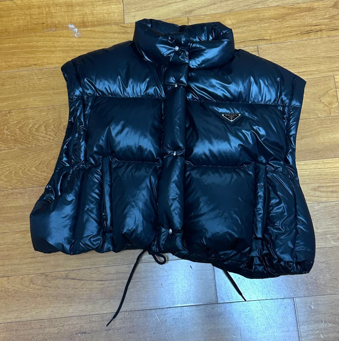 프라다 컨버터블 크롭 자켓 상품이미지2