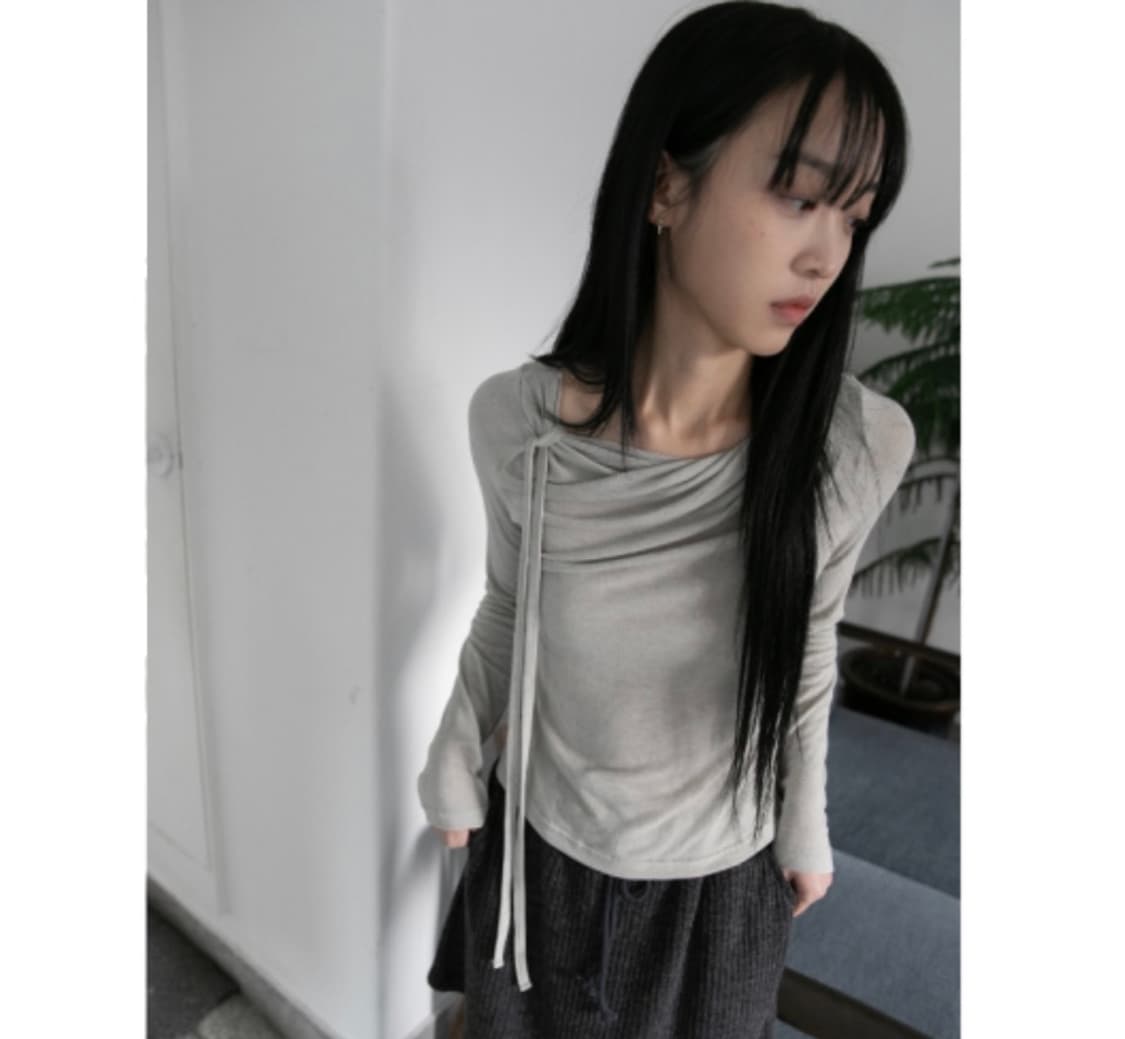 [오무수히] 스트랩 드레이프넥 슬리브티셔츠 상품이미지3
