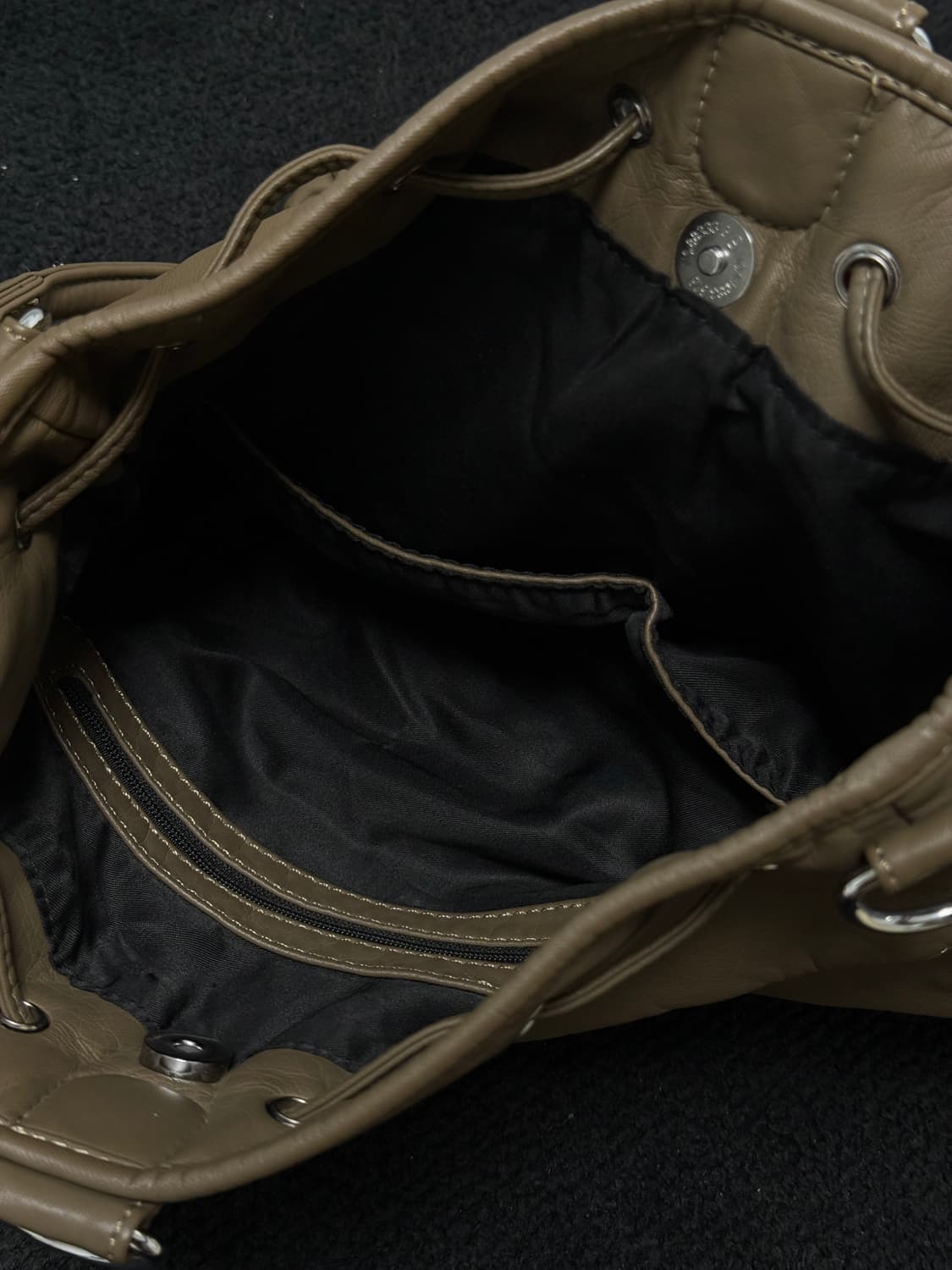 빈티지 브라운 레더 백 아야즈 큐빈 상품이미지4