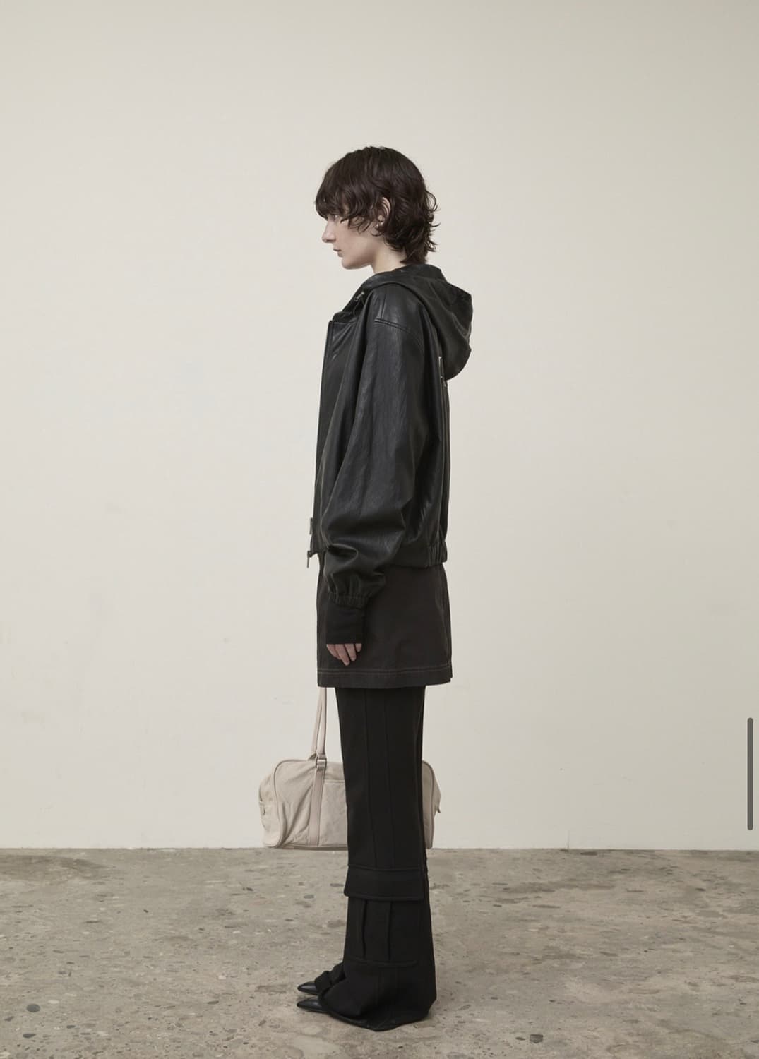 마땡킴 레더 후디 크롭 자켓 상품이미지2