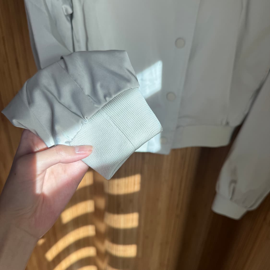 zara 여성 새틴 크롭 블루종 상품이미지5