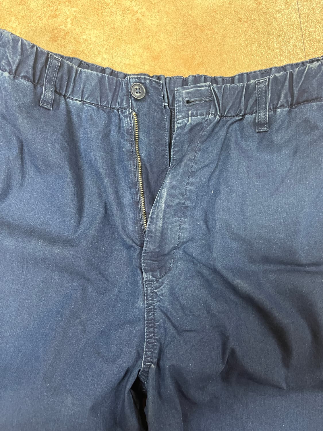 새상품급 L) 유니클로 와이드핏 파라슈트 팬츠 진청 인디고 상품이미지4