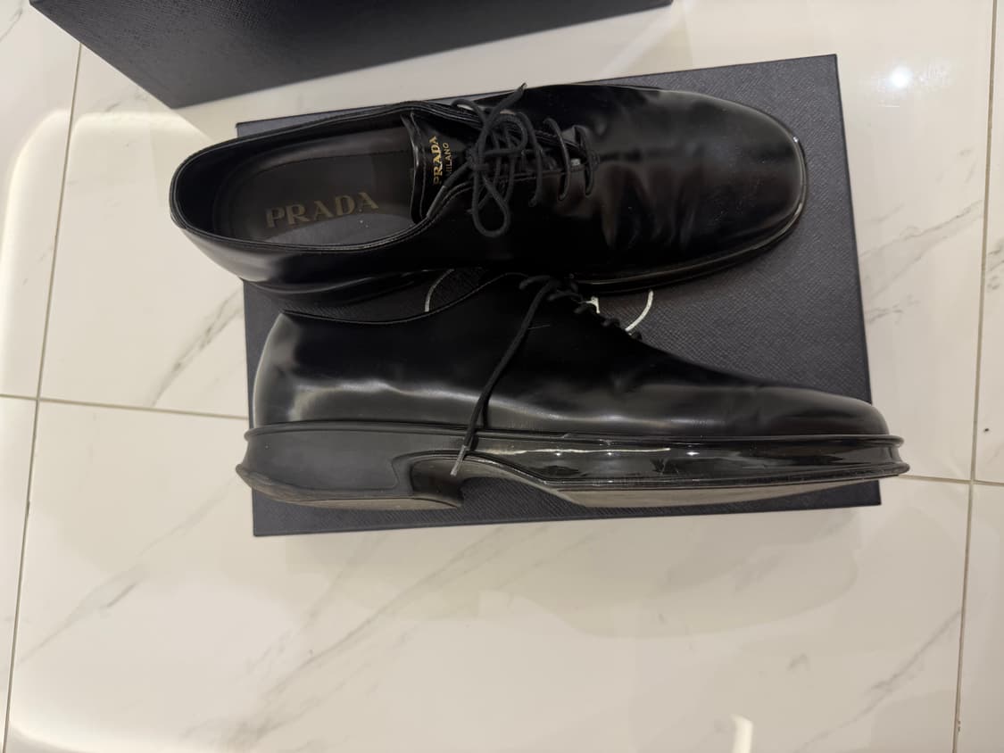 프라다 컬렉션 로고 텅 레더 레이스업슈즈 [9] 상품이미지7