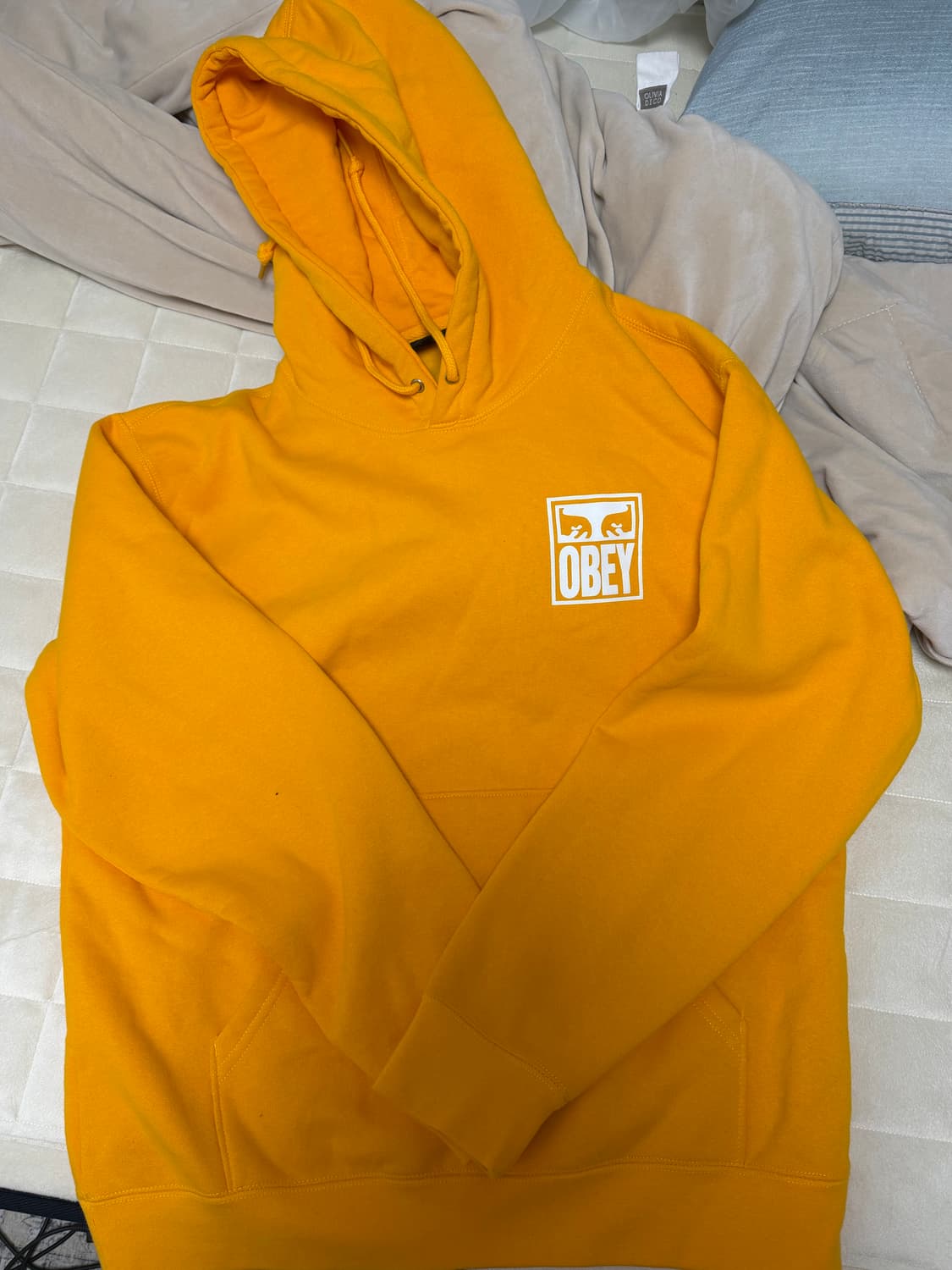 오베이 후드티 상품이미지1