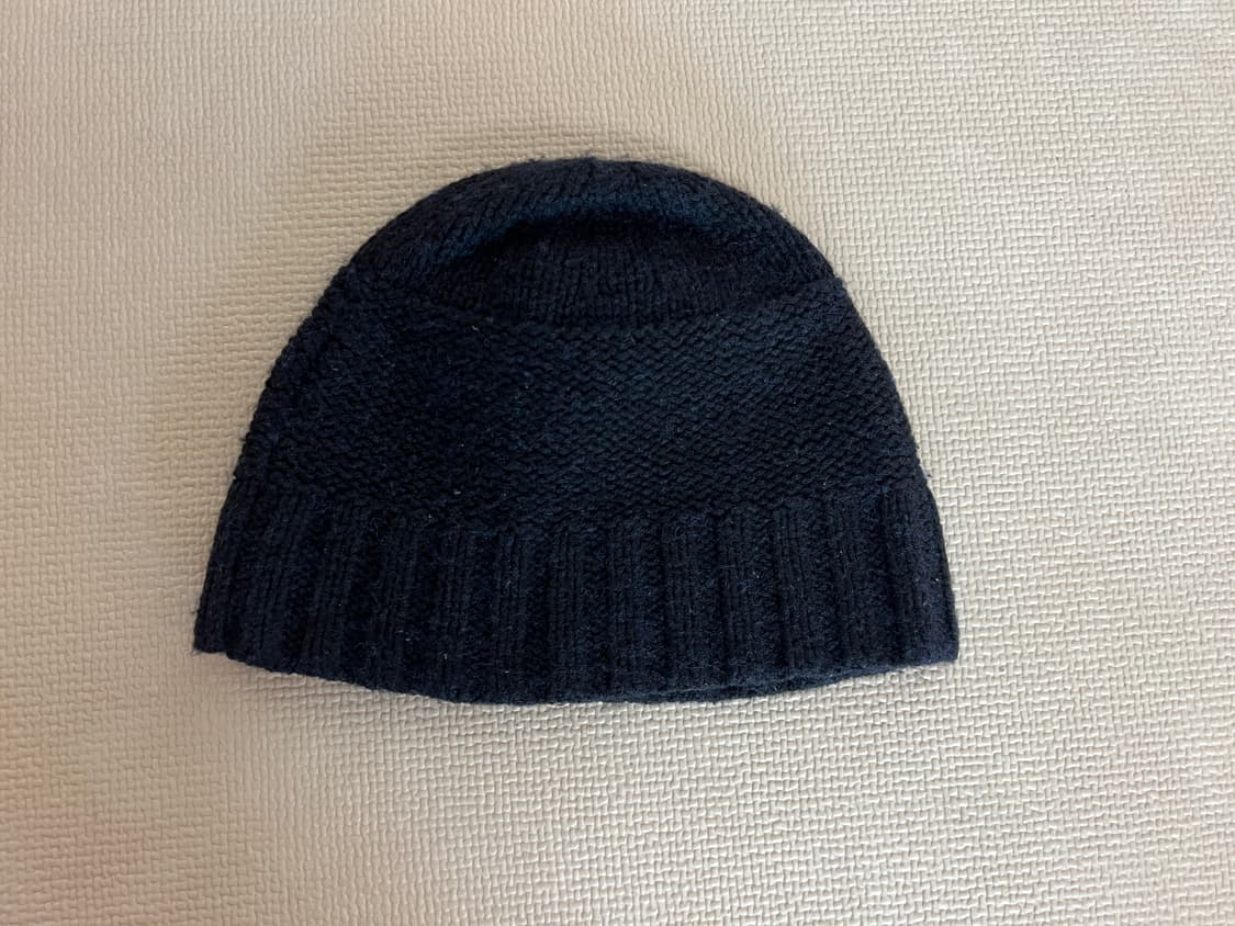 유니클로 x 언더커버 비니(네이비) 상품이미지2