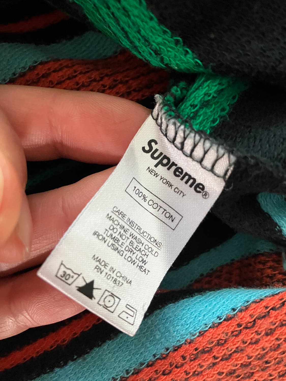 슈프림반팔티 상품이미지4