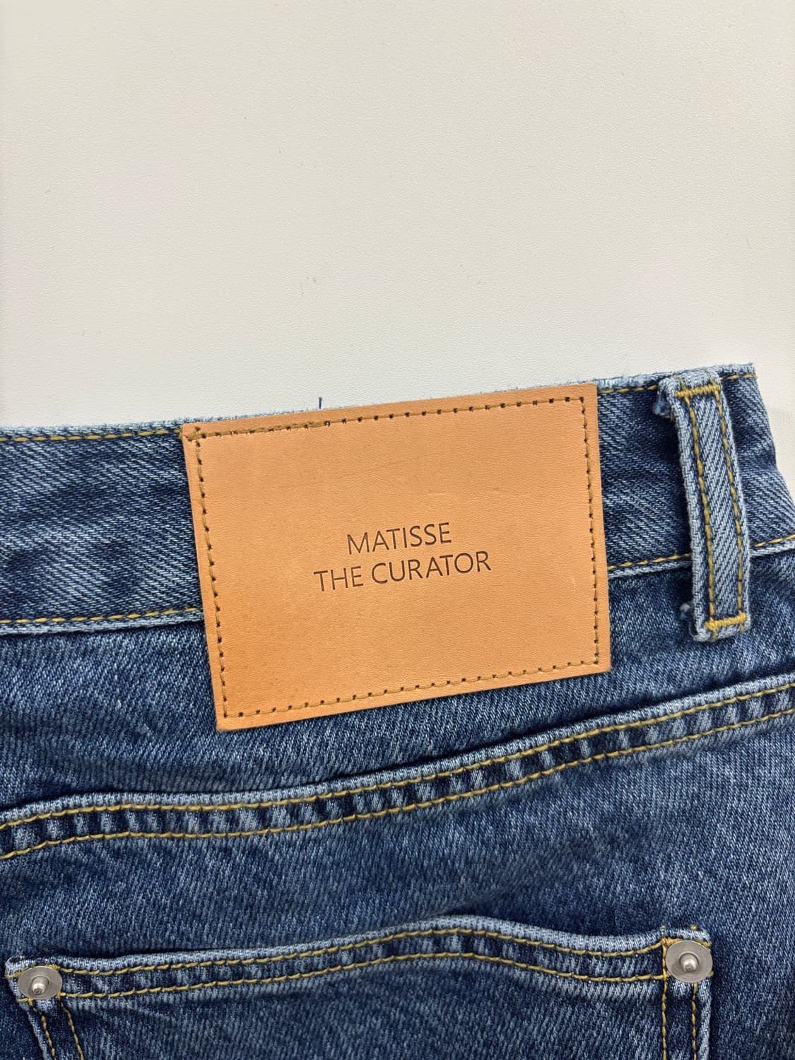 [2] 마티스 더 큐레이터 와이드 데님 팬츠 미드 워시드 상품이미지8