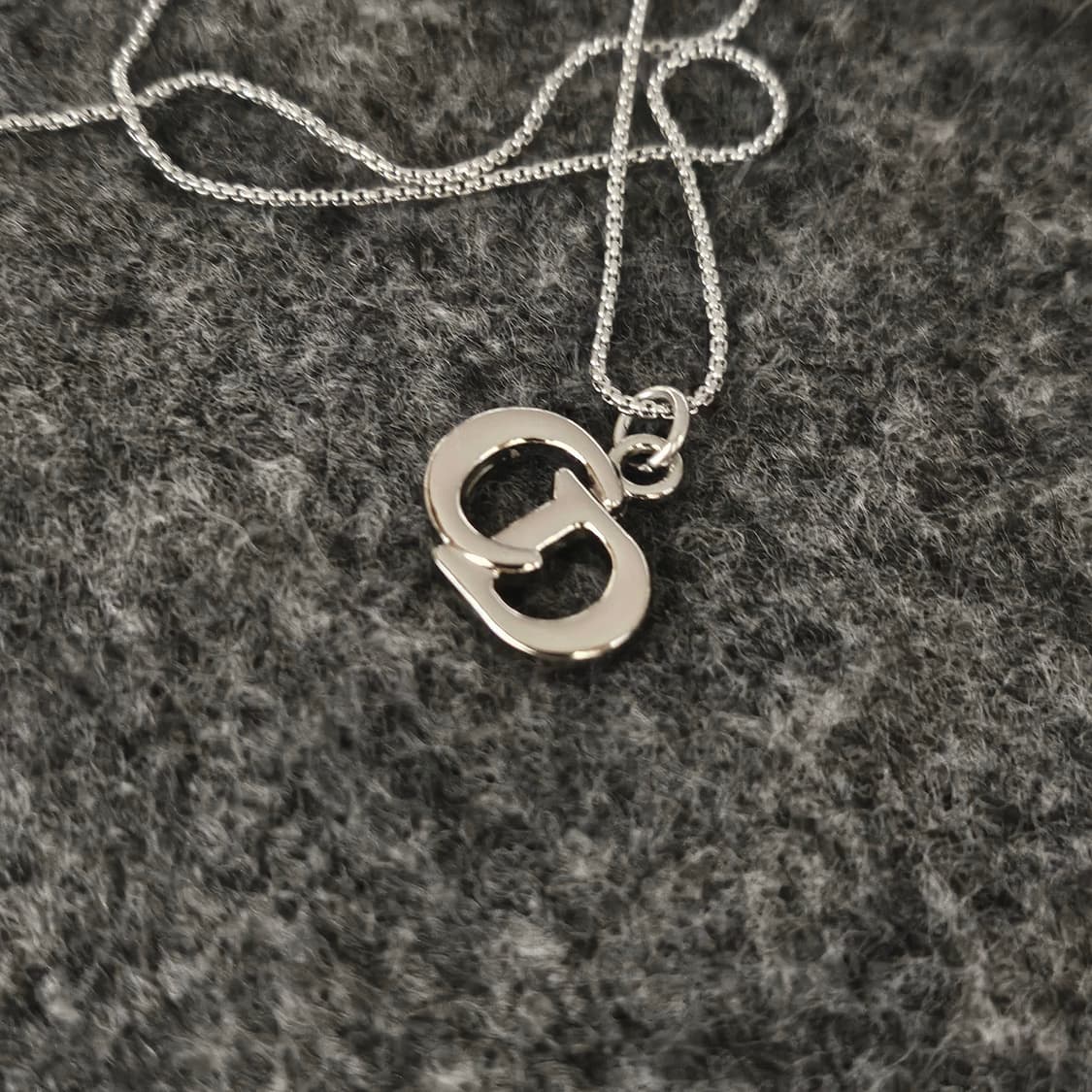 554 디올 CD로고 빈티지 업사이클링 남자 써지컬 목걸이 상품이미지2