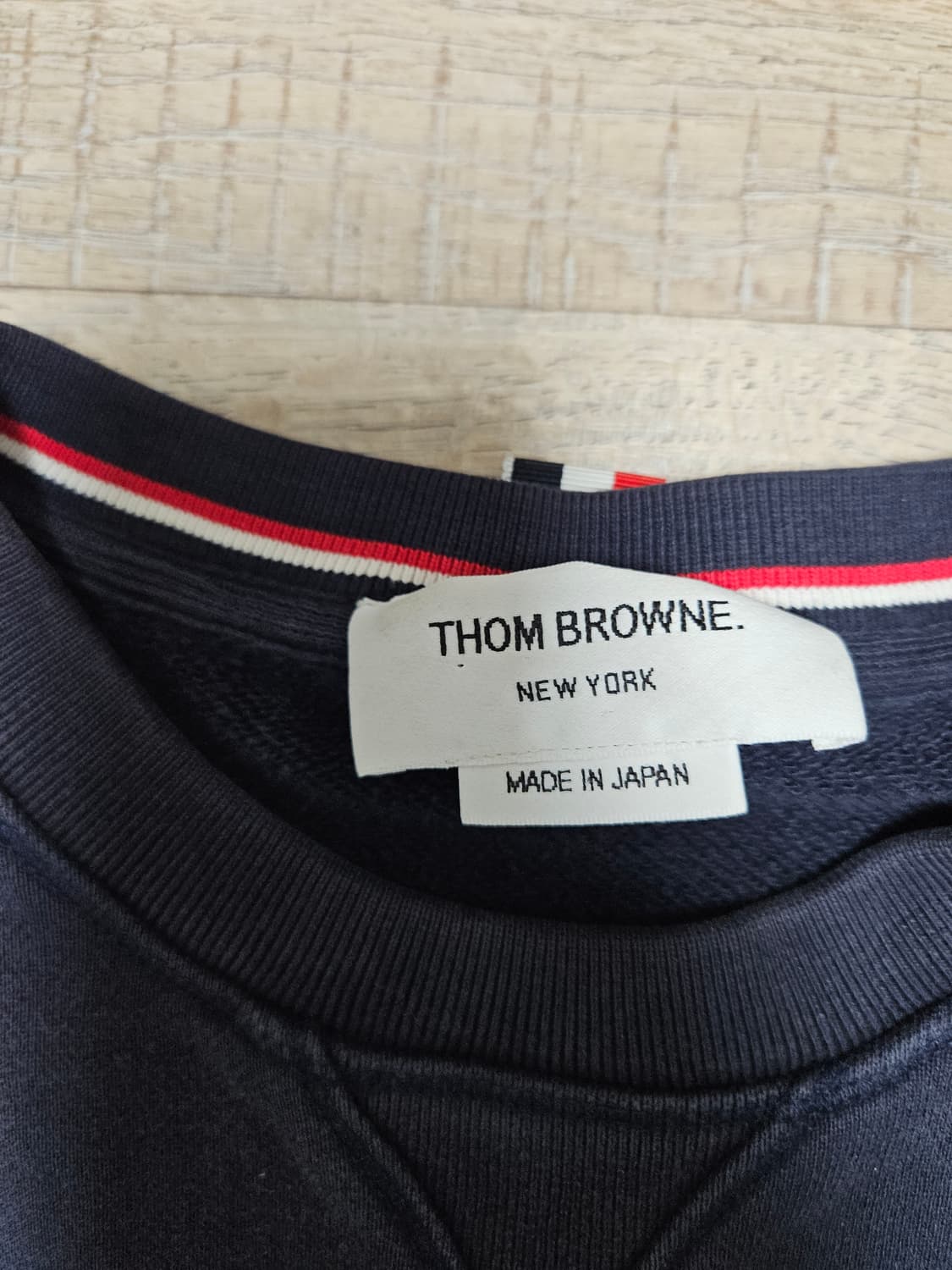 톰브라운 맨투맨 5 상품이미지3