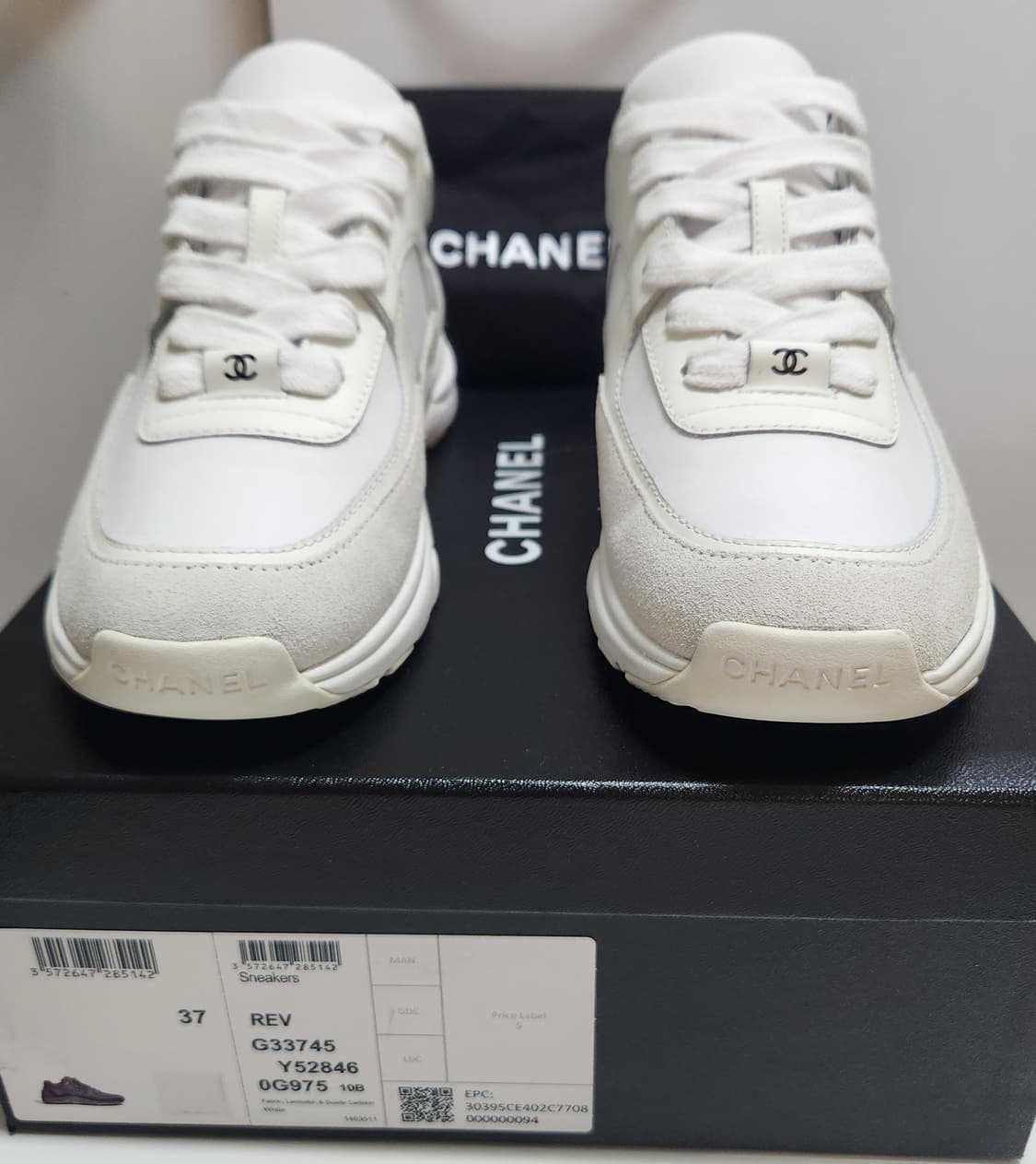 [정품) 샤넬 스니커즈 운동화 CC로고 믹스드 파이버 카프스킨 흰색 37 상품이미지5