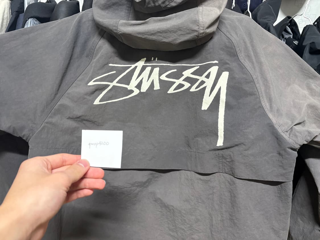 스투시 웨이브 다이 비치 쉘 자켓 블랙 상품이미지2