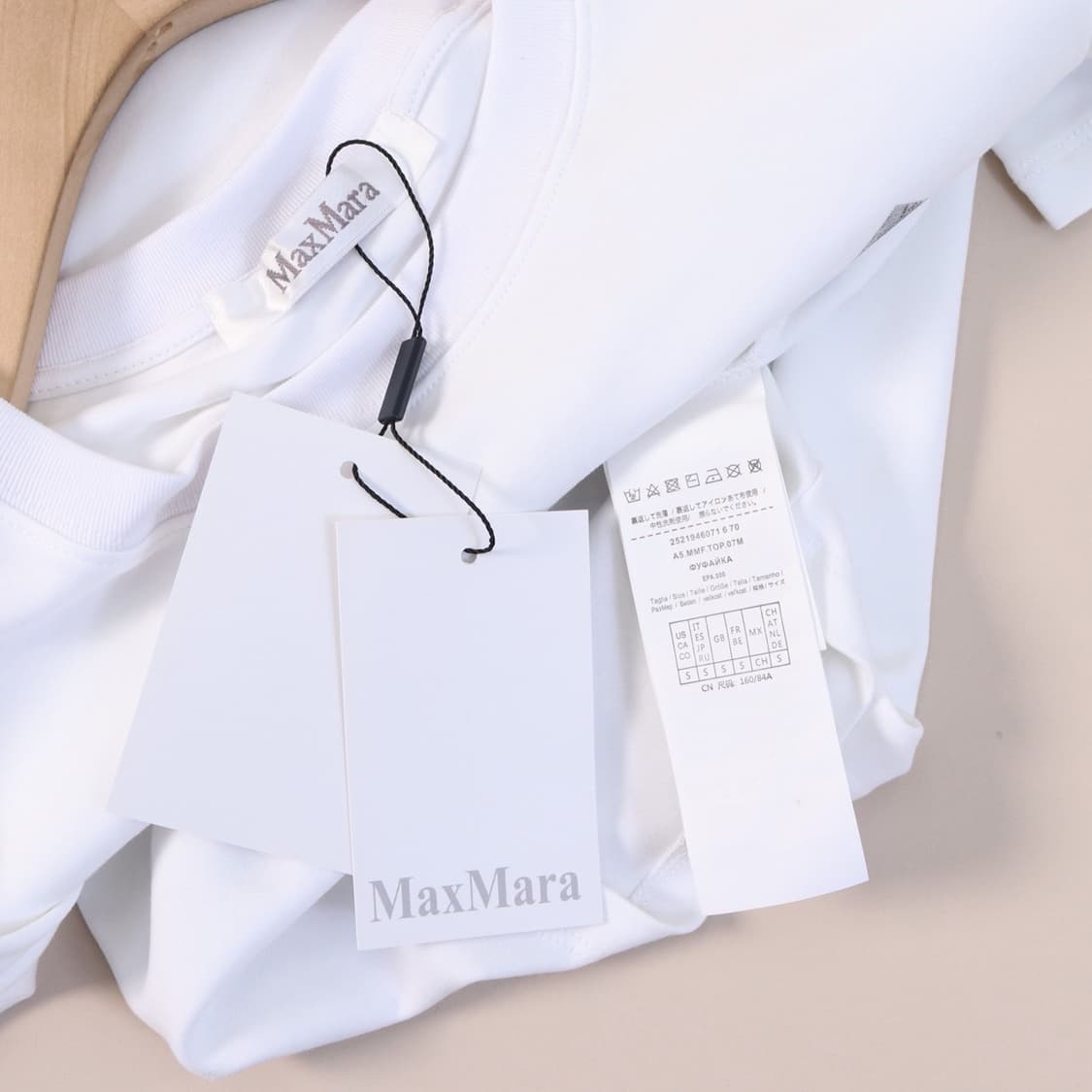 막스마라 리본 프린팅 여성복 면라운드 반팔티 상품이미지9