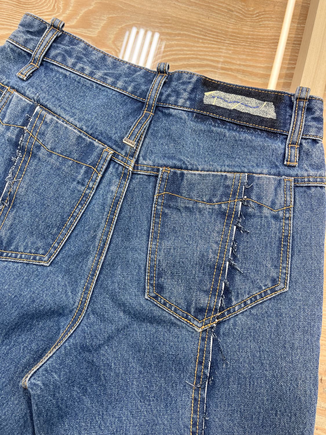아더에러 20f/w 로아 진스 상품이미지8