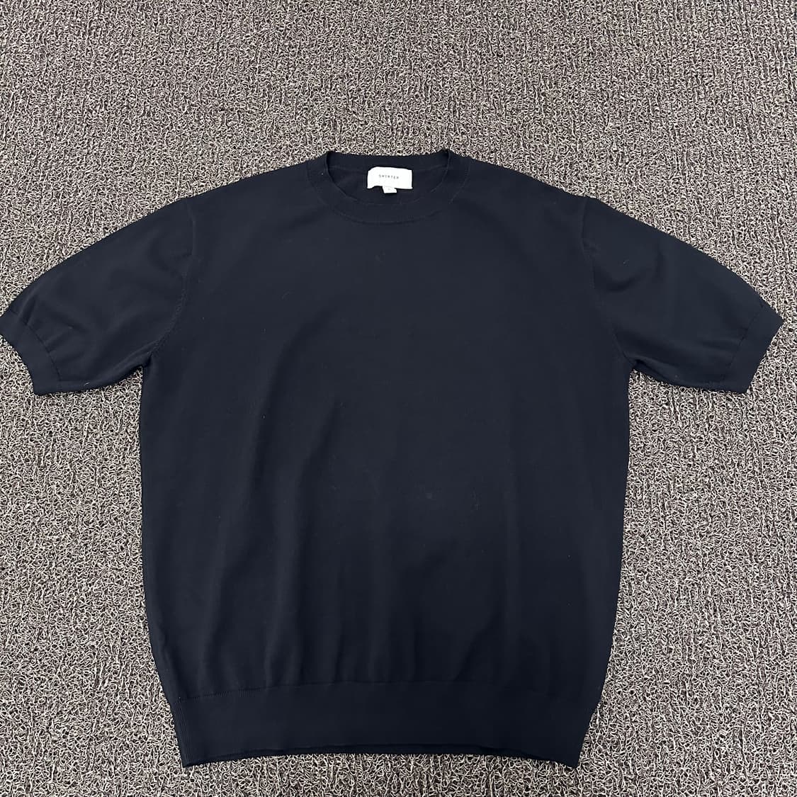 shirter 셔터 여성 니트 반팔 L 상품이미지1