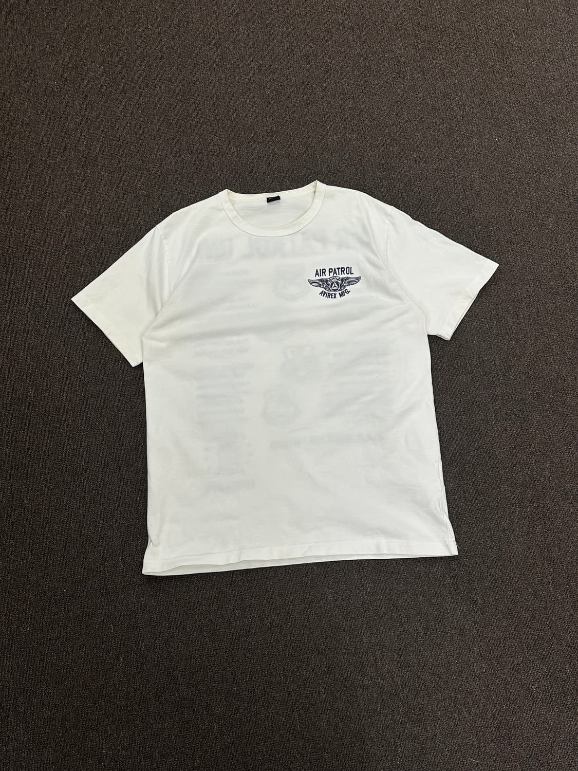 XL)AVIREX 빈티지 후면 자수 그래픽 반팔 상품이미지3