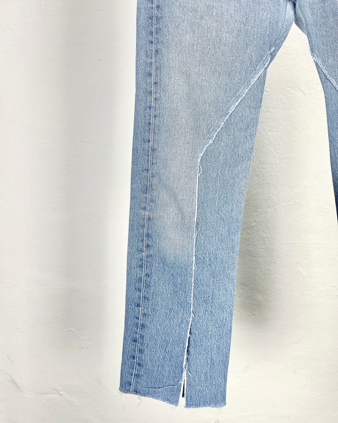 올드파크 라이트블루 리페어 데님 팬츠 상품이미지4