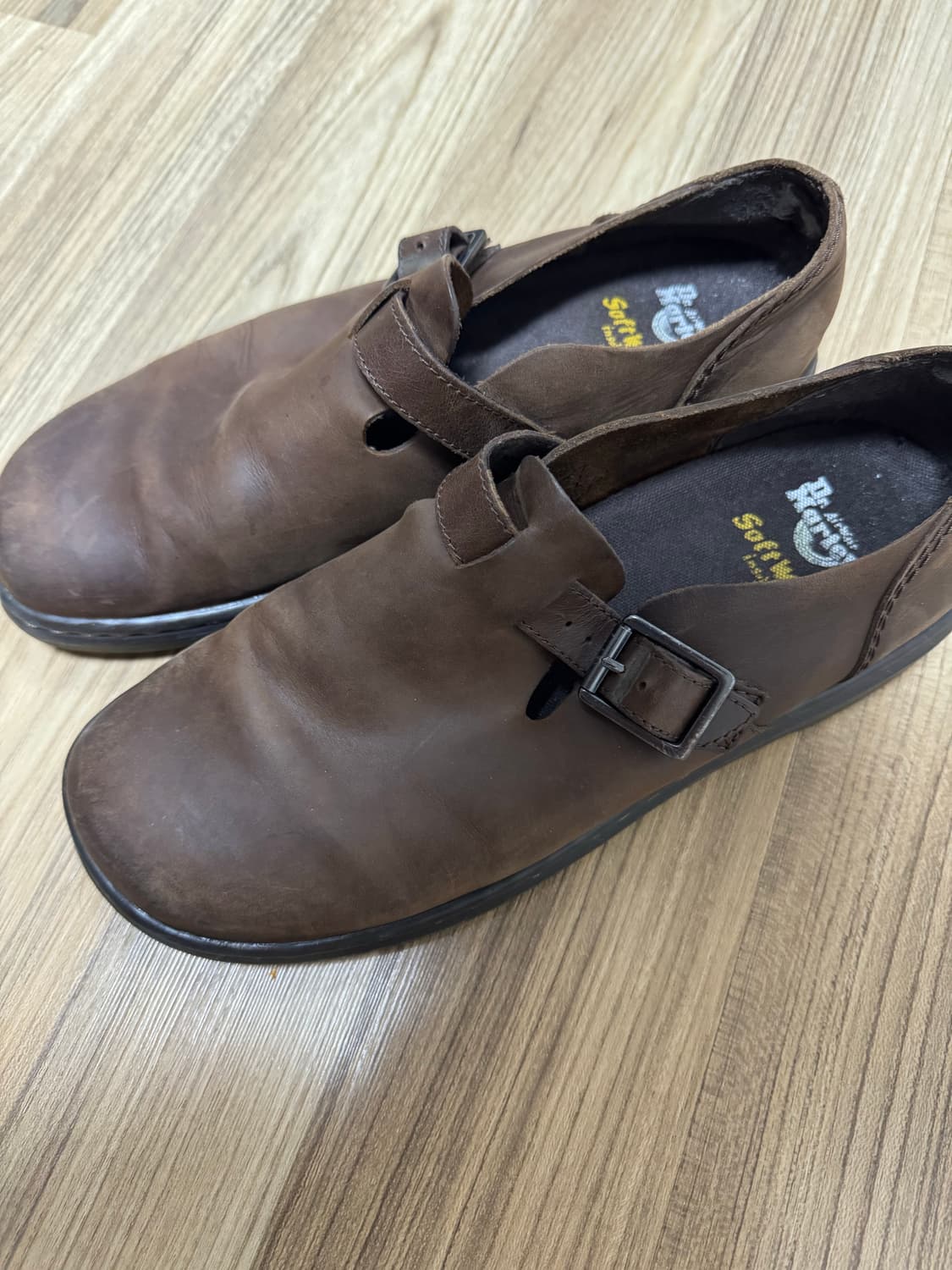 닥터마틴 패트리샤 다크브라운 270(UK8) 상품이미지4