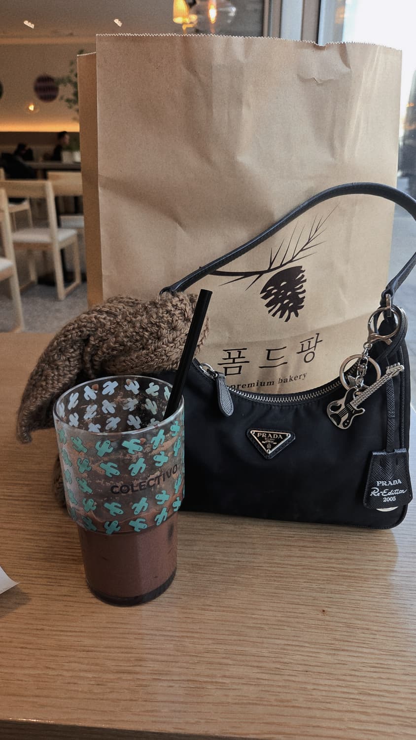 프라다 리에디션 사피아노 2005 호보백 상품이미지1