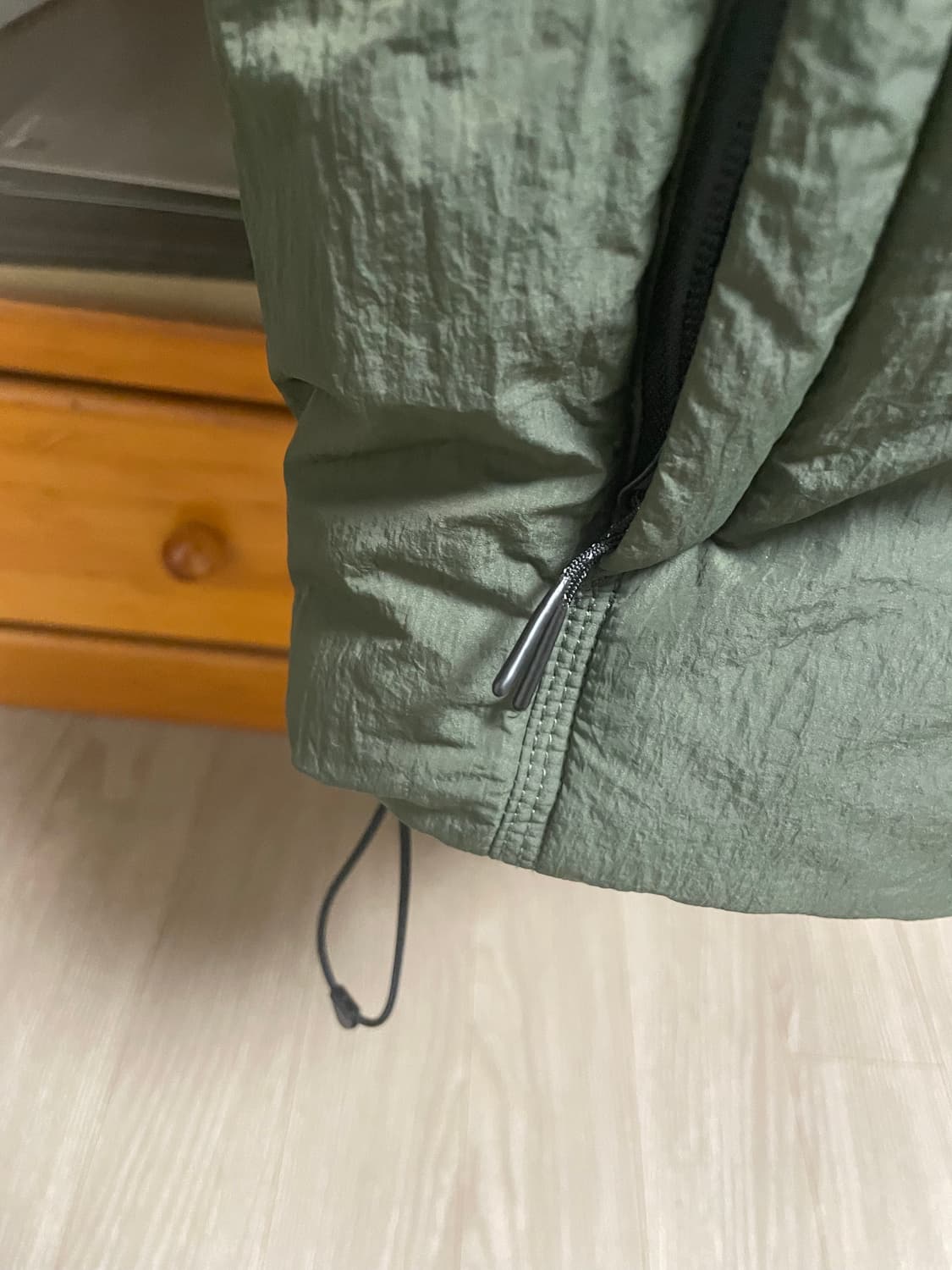 무탠다드 시티 레저 유틸리티 패딩 베스트 [카키] M 상품이미지4