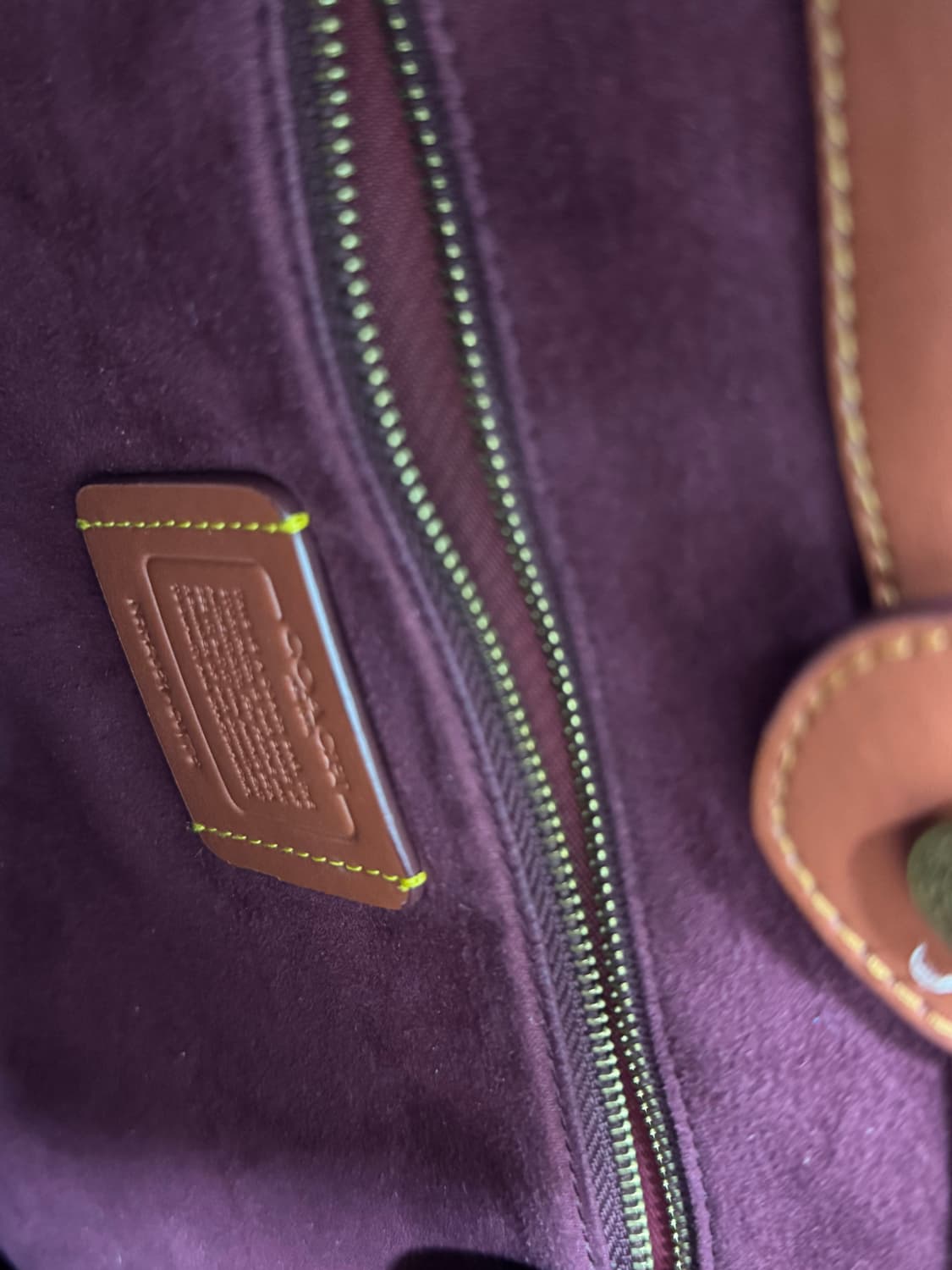 코치 시그니처 패턴 토트백 브라운 상품이미지6