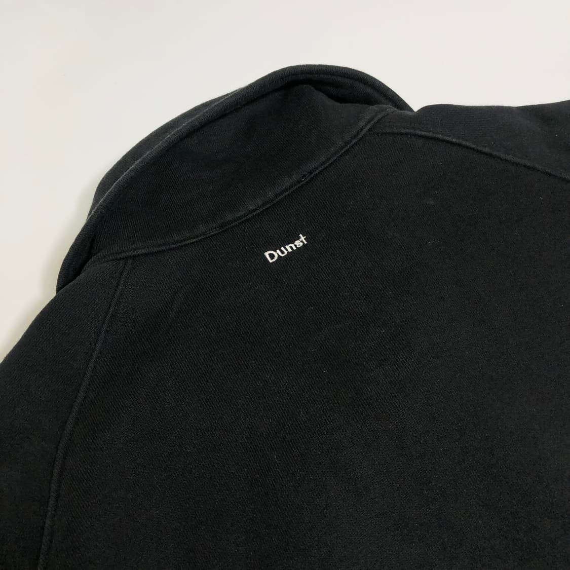 던스트 하프집업 맨투맨 L 상품이미지9