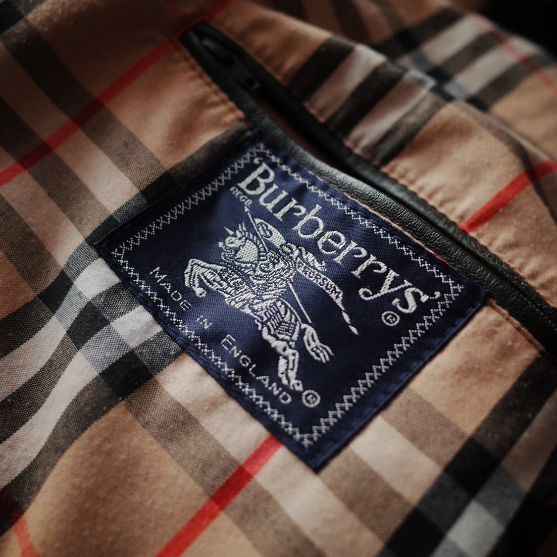 버버리 가죽 자켓 다크 그린 상품이미지5