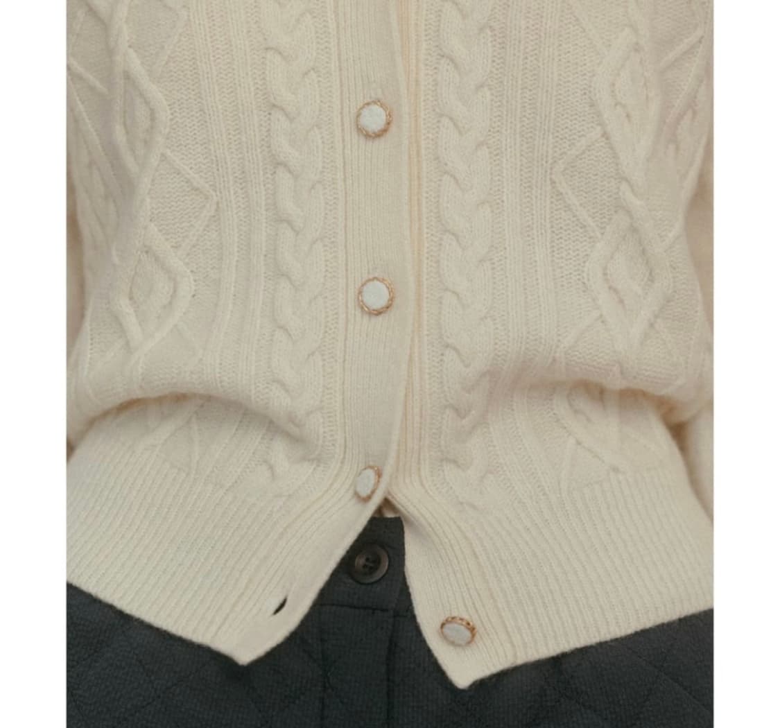 시엔느 Noir 케이블 울 가디건 크림 상품이미지3