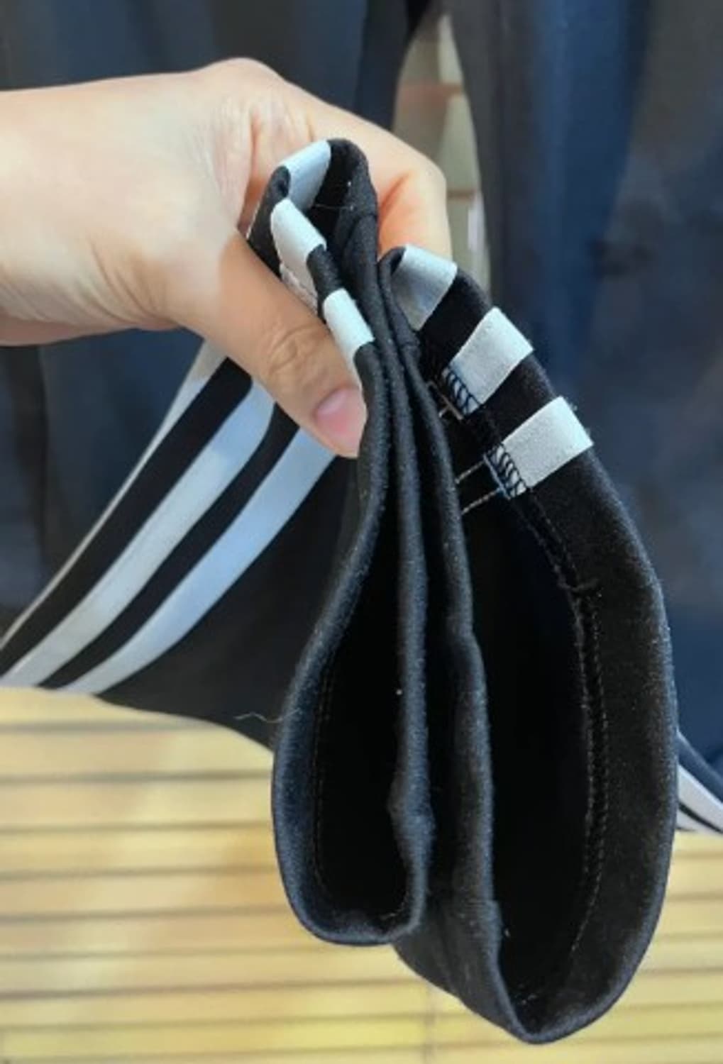 아디다스 여성 블랙 트레이닝팬츠 S사이즈 상품이미지4