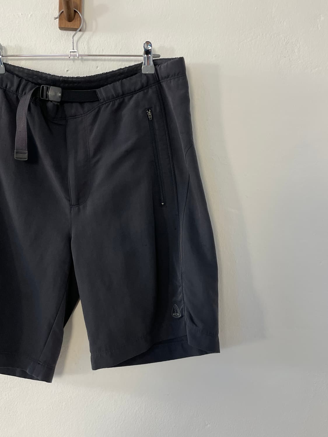 나이키 acg 쇼츠  상품이미지3