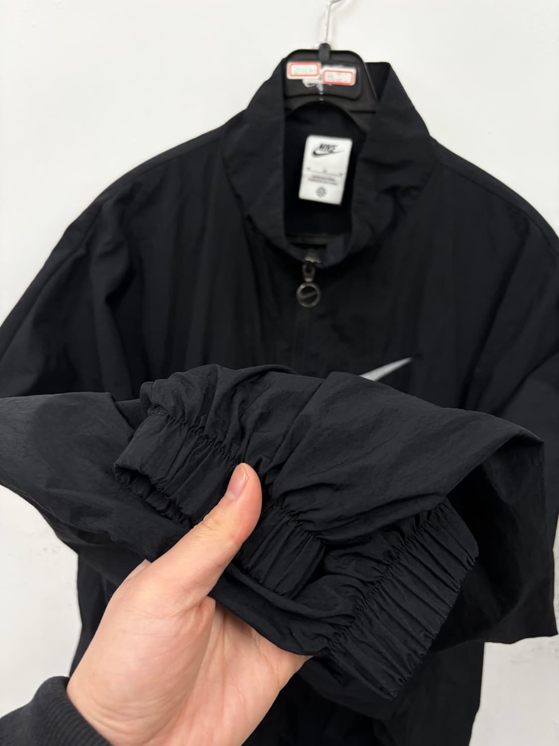 나이키 우먼 바람막이 상품이미지4