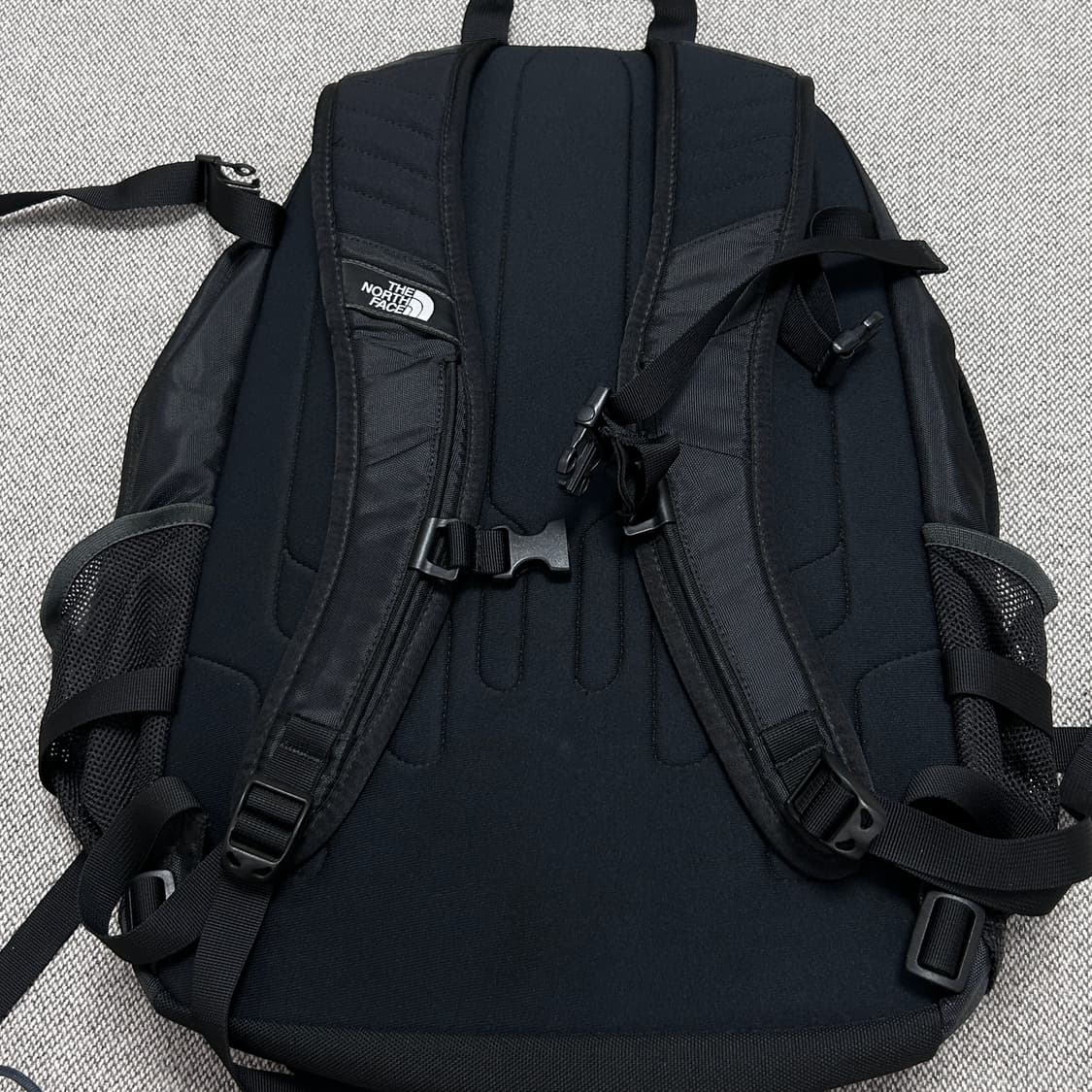 노스페이스 킨카주 블랙 백팩 상품이미지7