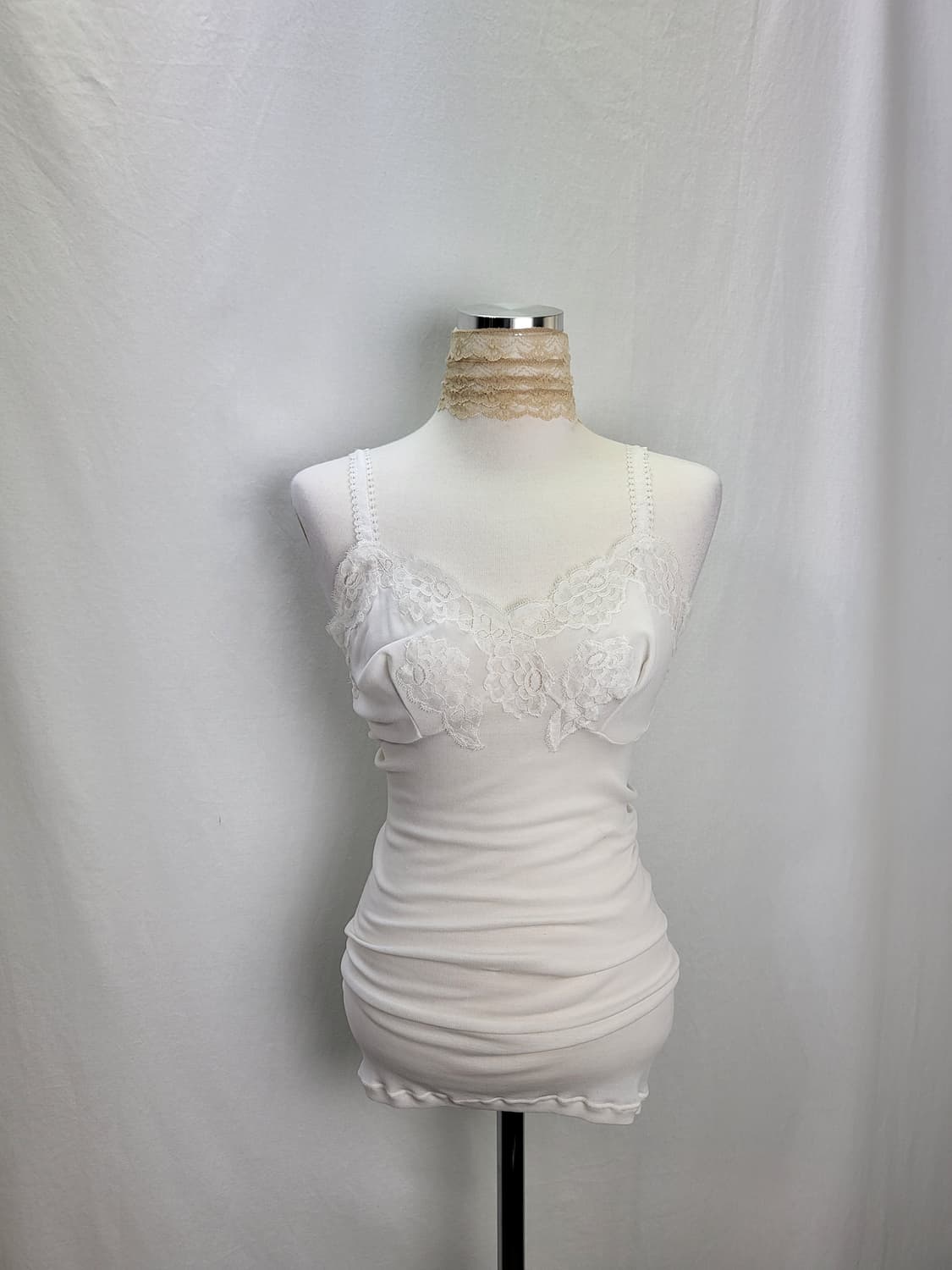 빈티지 플로럴 레이스 셔링 뷔스티에 나시 탑 상품이미지1