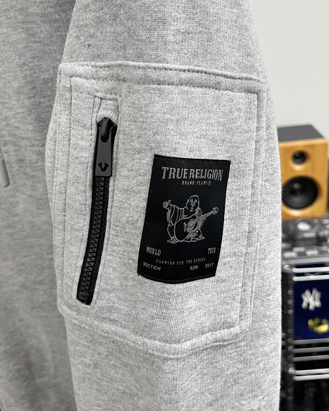 트루릴리젼 베이직 로고 포켓 그레이 후드집업 상품이미지7