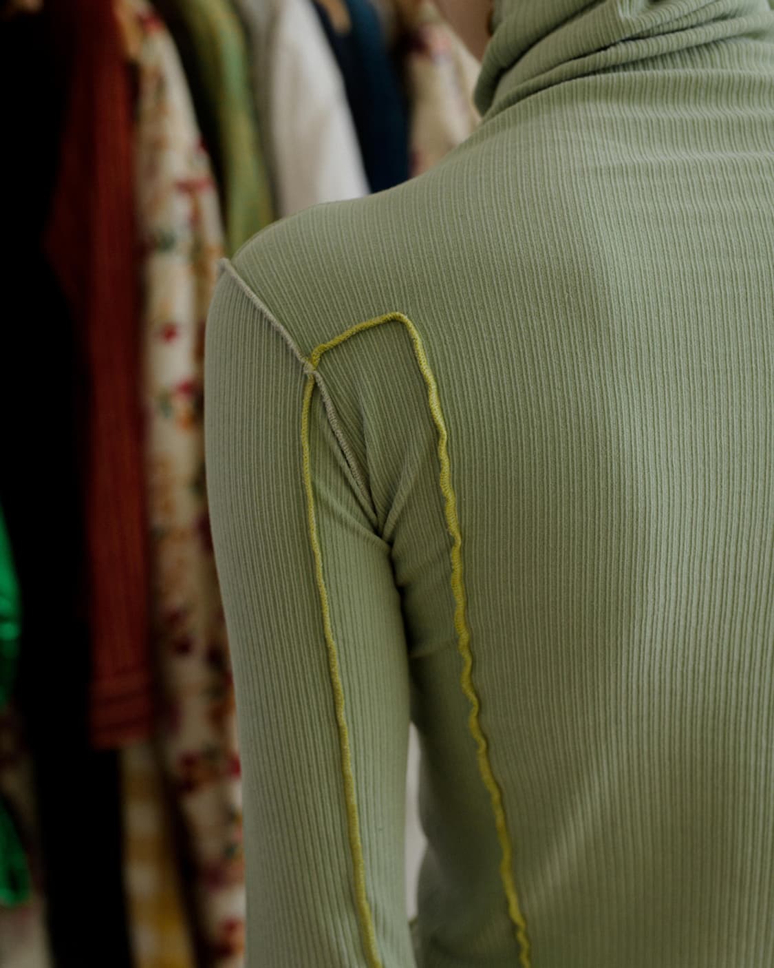 [XS]베이스레인지 OMATO 터틀넥 탑/그린 상품이미지4