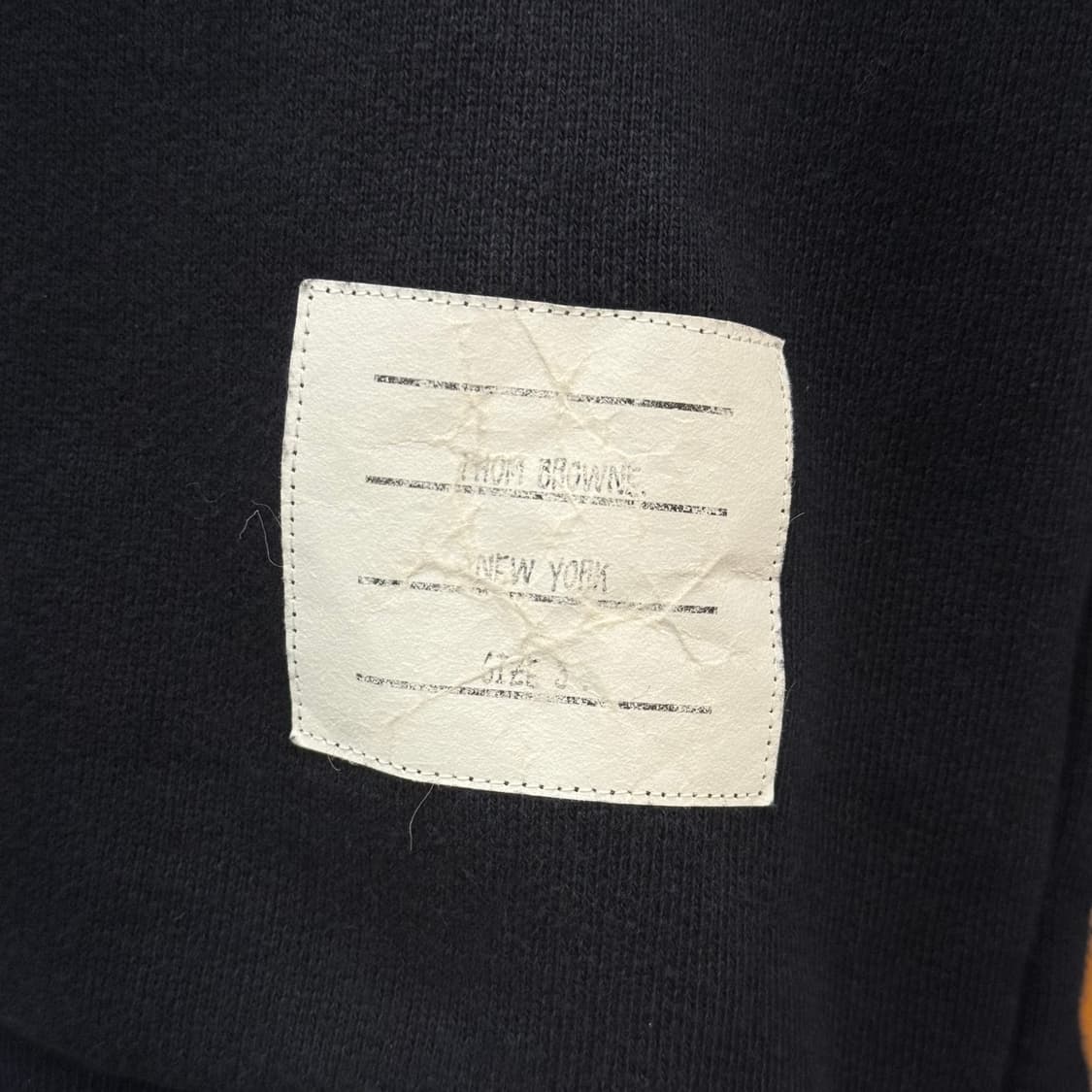 [3] 톰브라운 백삼선 맨투맨 상품이미지3