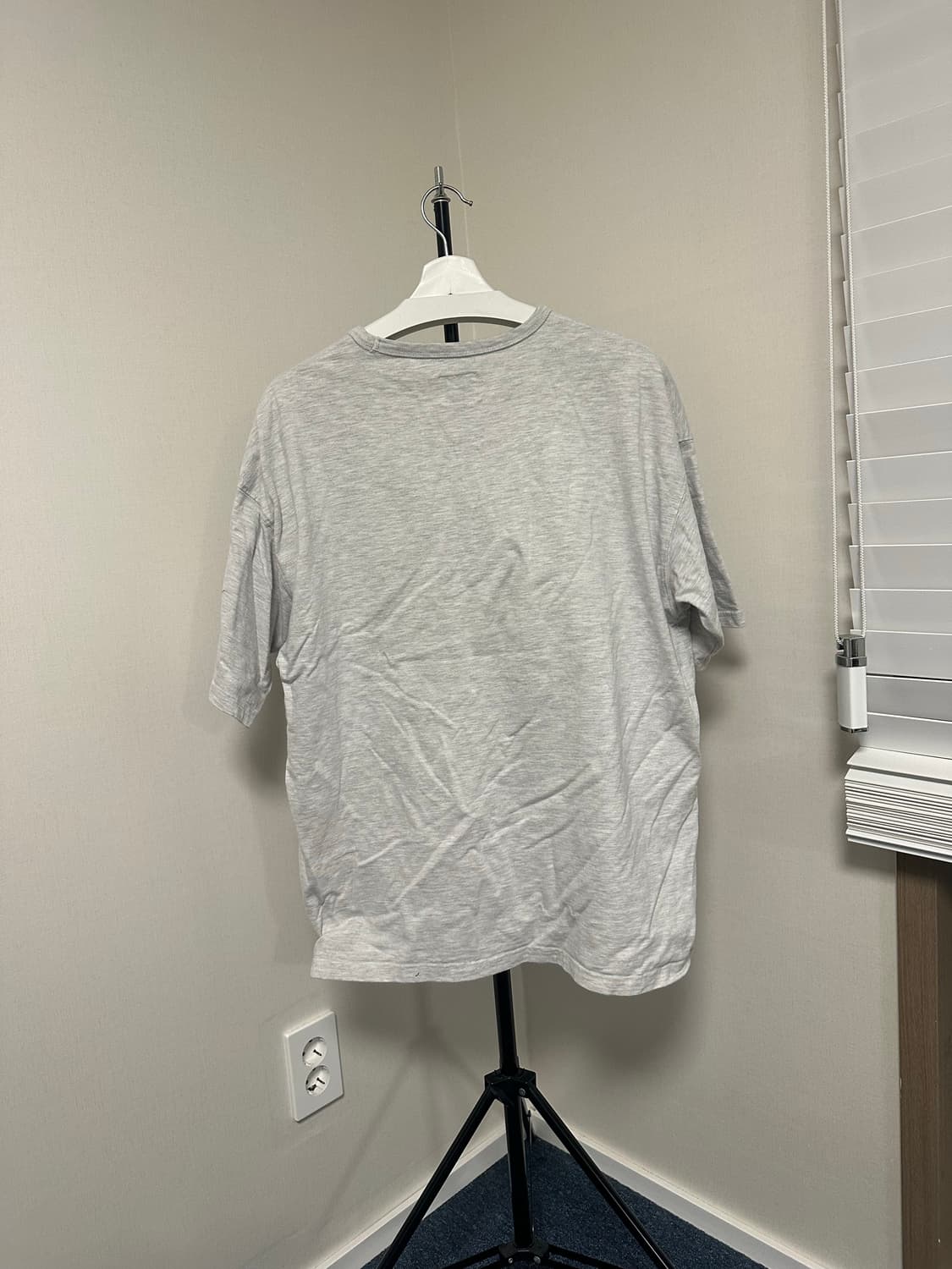 듀테로 유니버시티 반팔티 L 상품이미지2