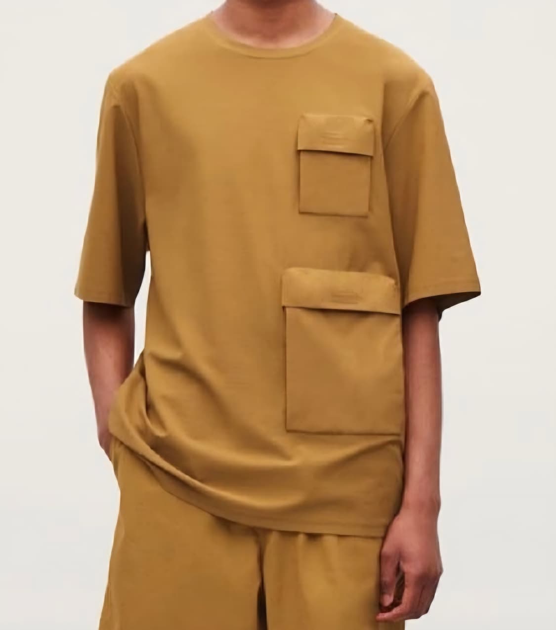 COS 코스 릴렉스드핏 유틸리티 티셔츠 XL  상품이미지2