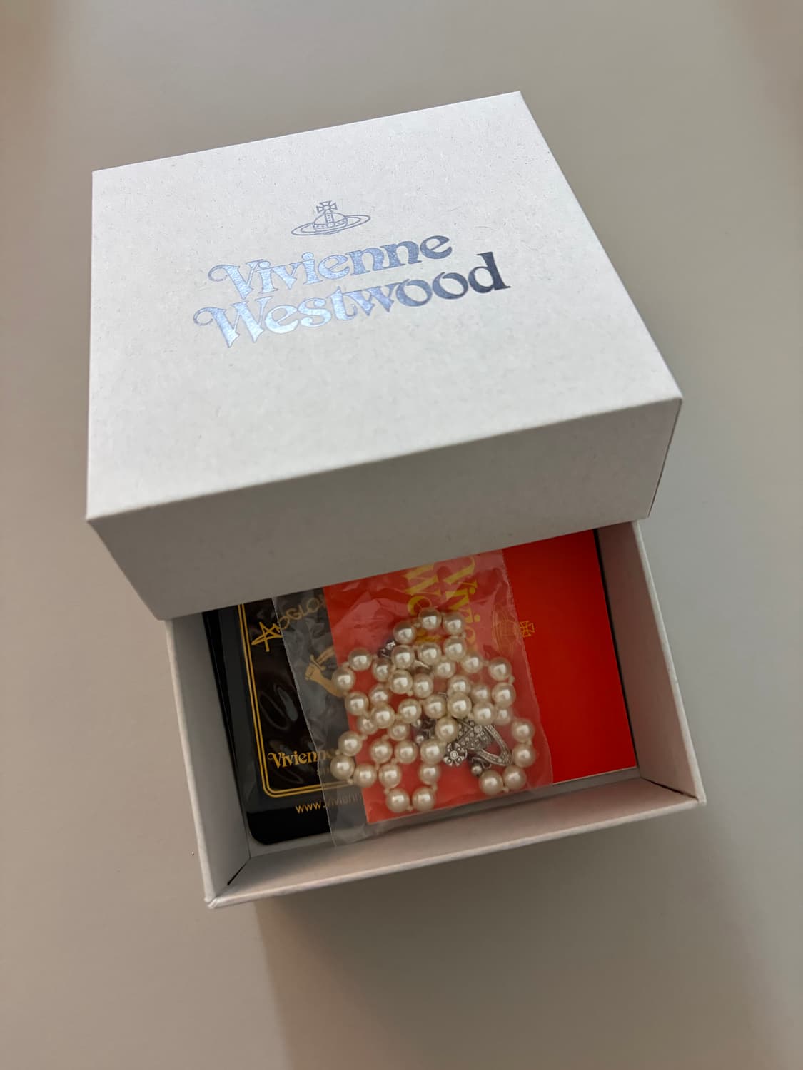 비비안웨스트우드 진주 목걸이(펄바스릴리프) 상품이미지3