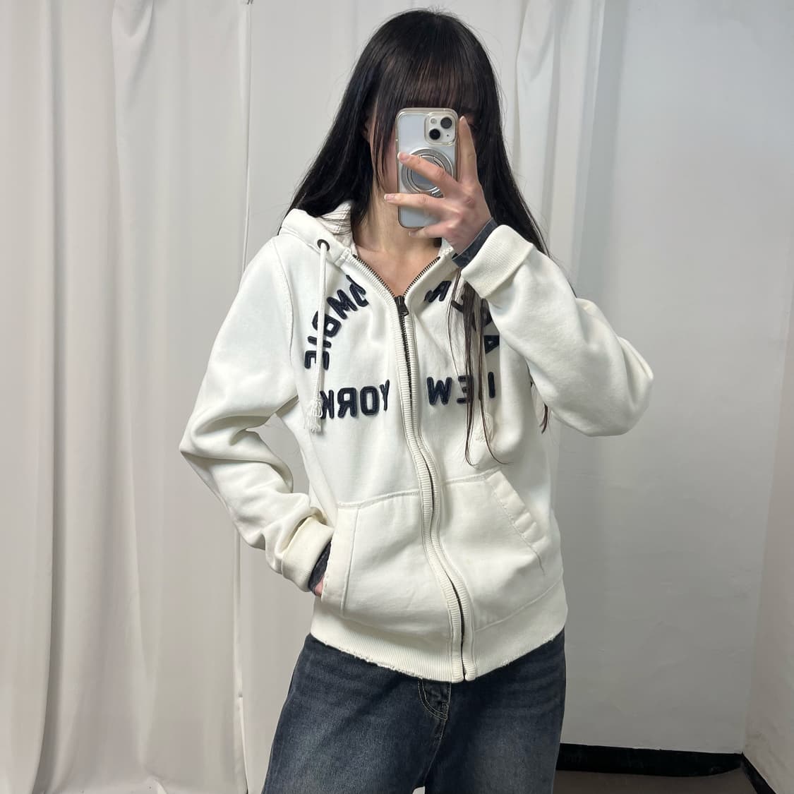 Abercrombie White Hood Zip-Up 상품이미지1