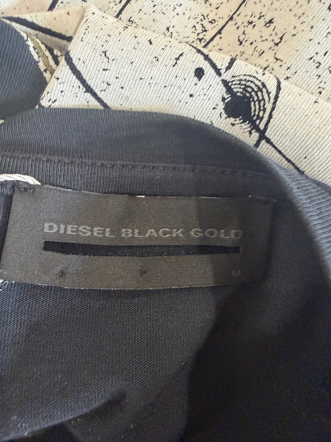 디젤 블랙 골드 카모플라주 반팔 티셔츠 상품이미지5