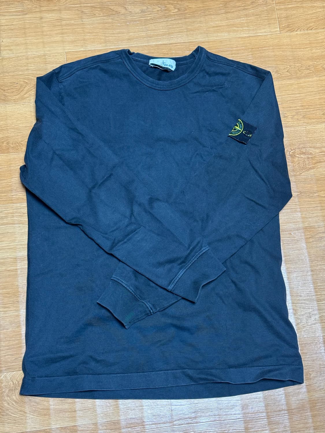 스톤아일랜드 롱슬리브 블랙 맨투맨 상품이미지1