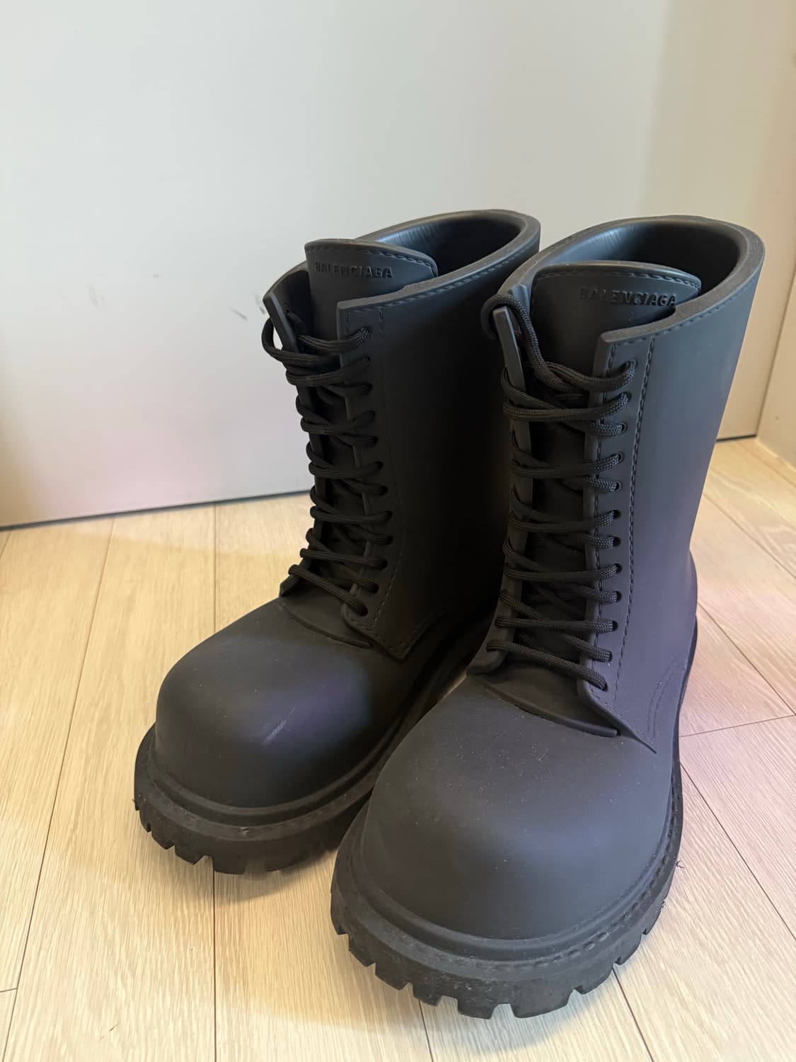 발렌시아가 스테로이드 부츠 42사이즈 상품이미지1